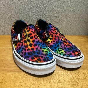VANS Slip On Rainbow Leopard Spot Sneakers Women’s Size 7.5